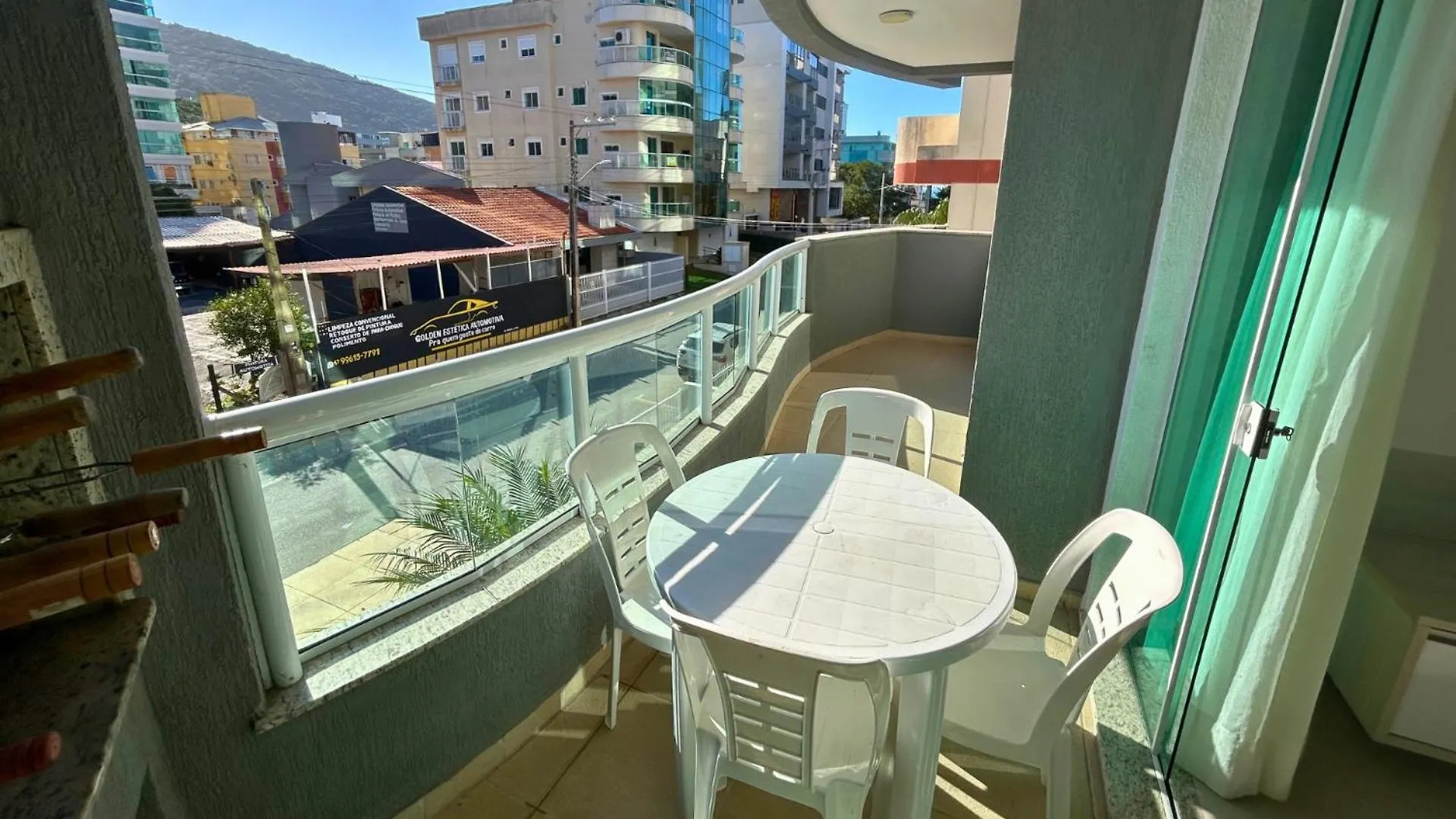 Apartamento 3 Dormitorios Na Praia De Bombas Бомбиньяс