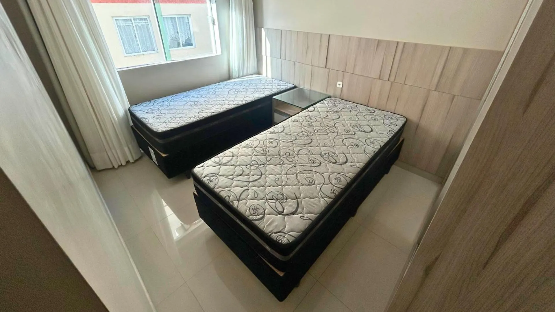 Апартаменты Apartamento 3 Dormitorios Na Praia De Bombas Бомбиньяс